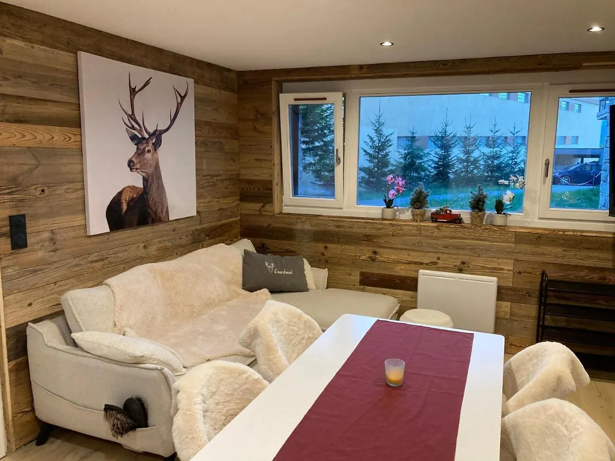 1650 Moriond - 2 Double Bedroom Near Snow Front Courchevel Frankreich